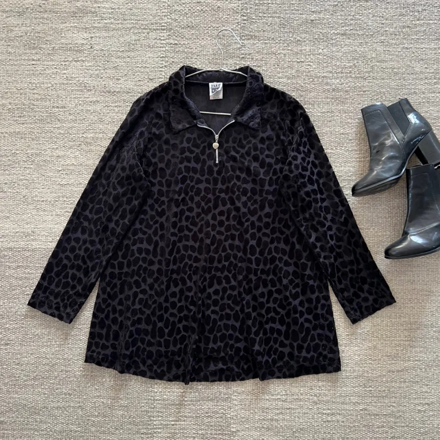 بلوز نیم زیپ مخمل