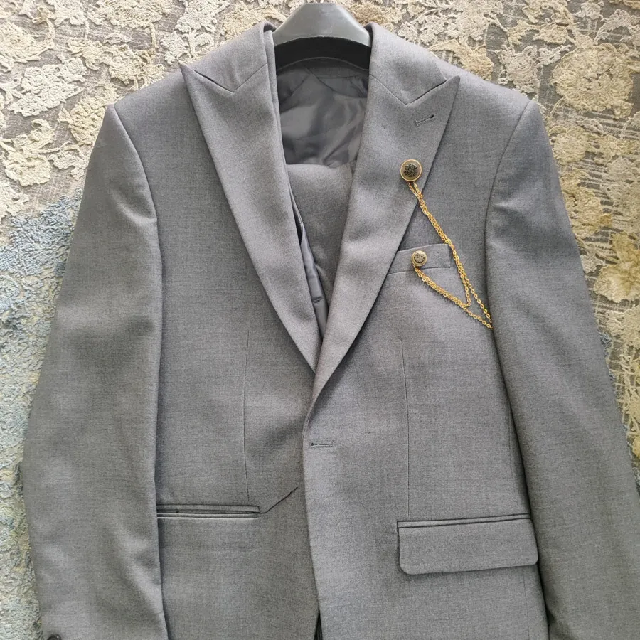 کت و شلوار مردانه