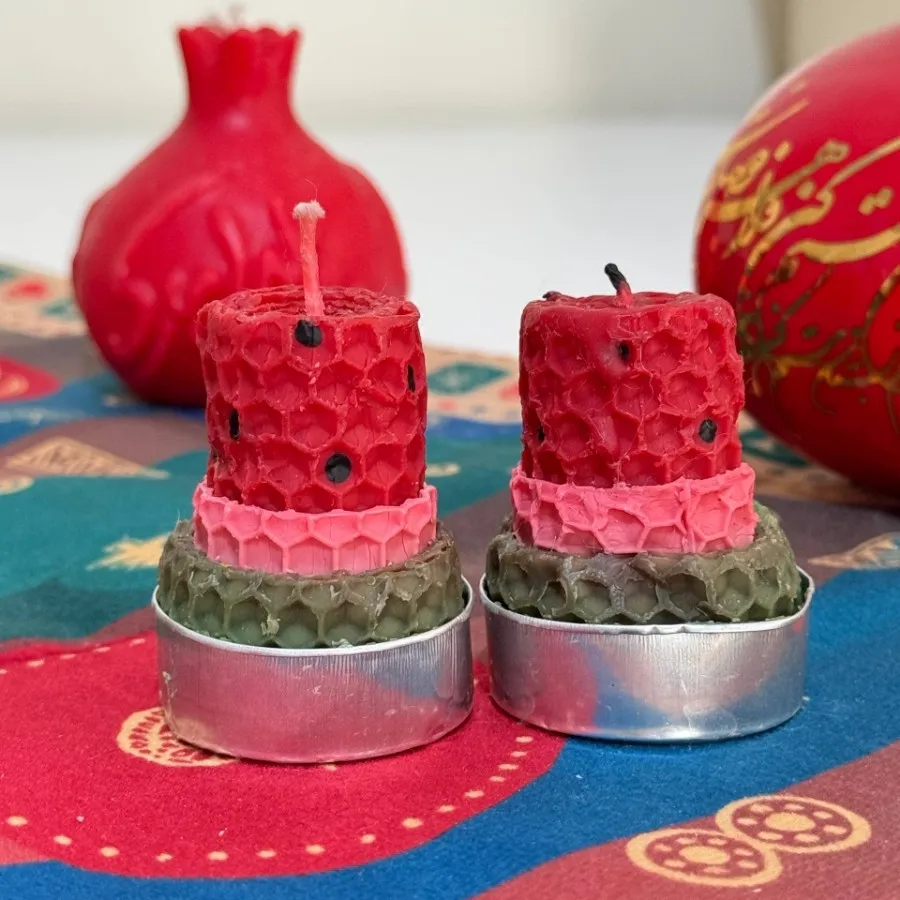 دو عدد شمع یلدا