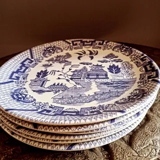 بشقاب ملامین