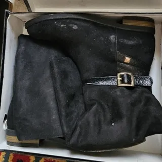 بوت چرم جیر زنانه