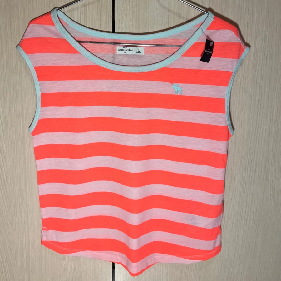 تاپ Abercrombie & Fitch