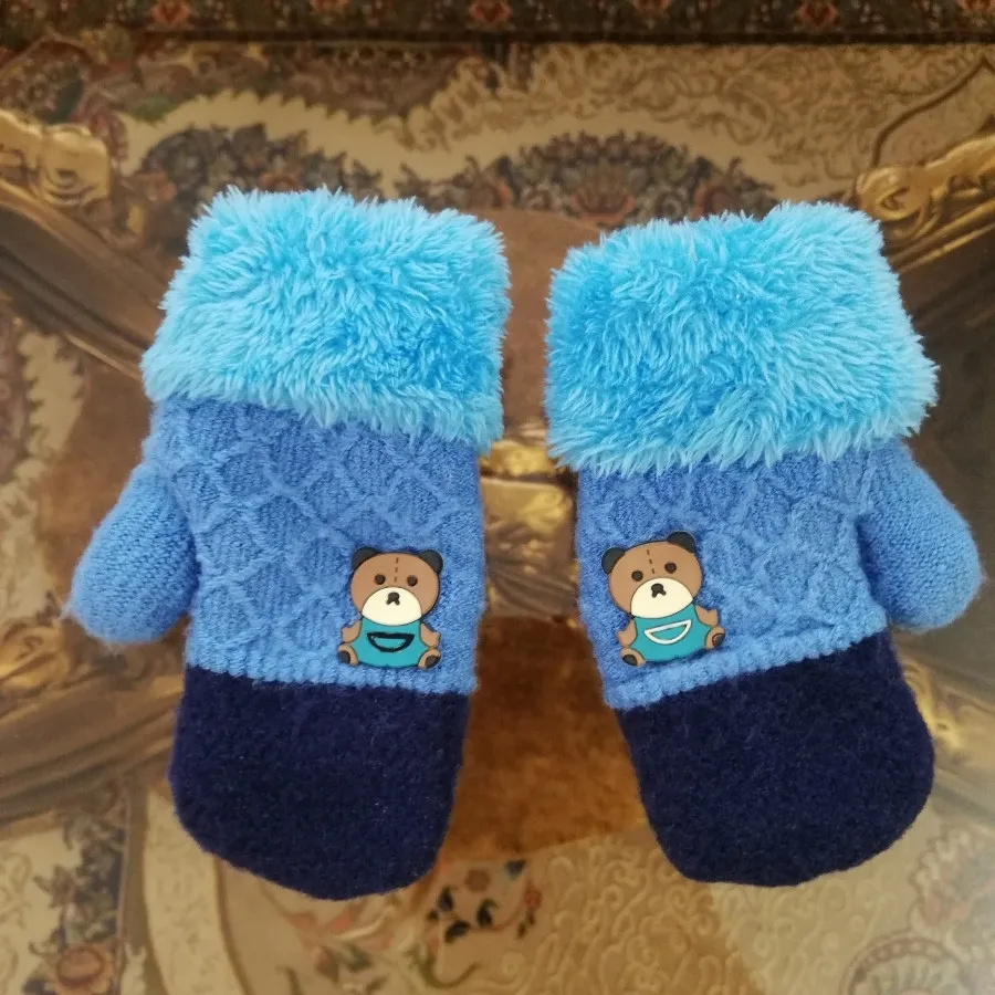 دستکش بچگانه داخل خزدار