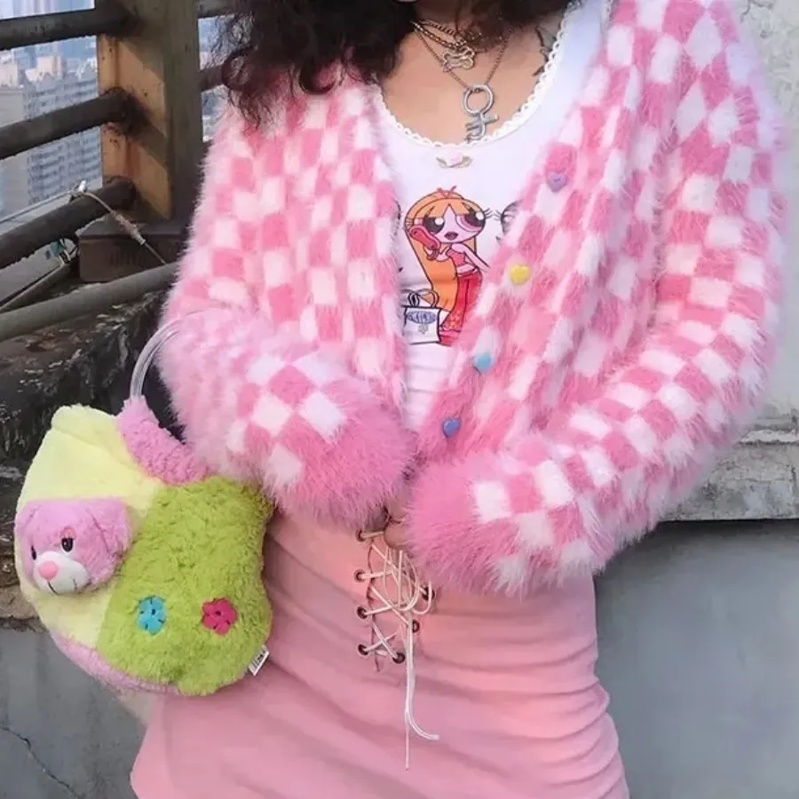 کراپ موهر دکمه قلبی