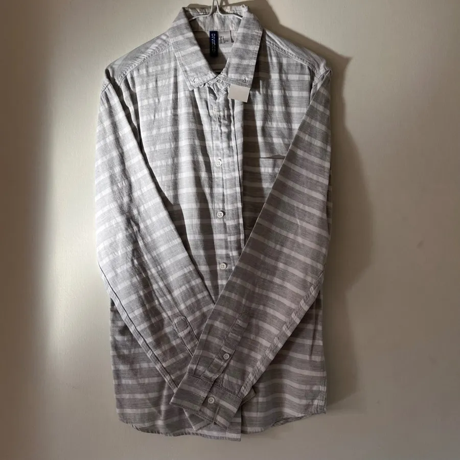 پیراهن مردانه