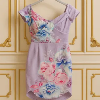 پیراهن عروسکی