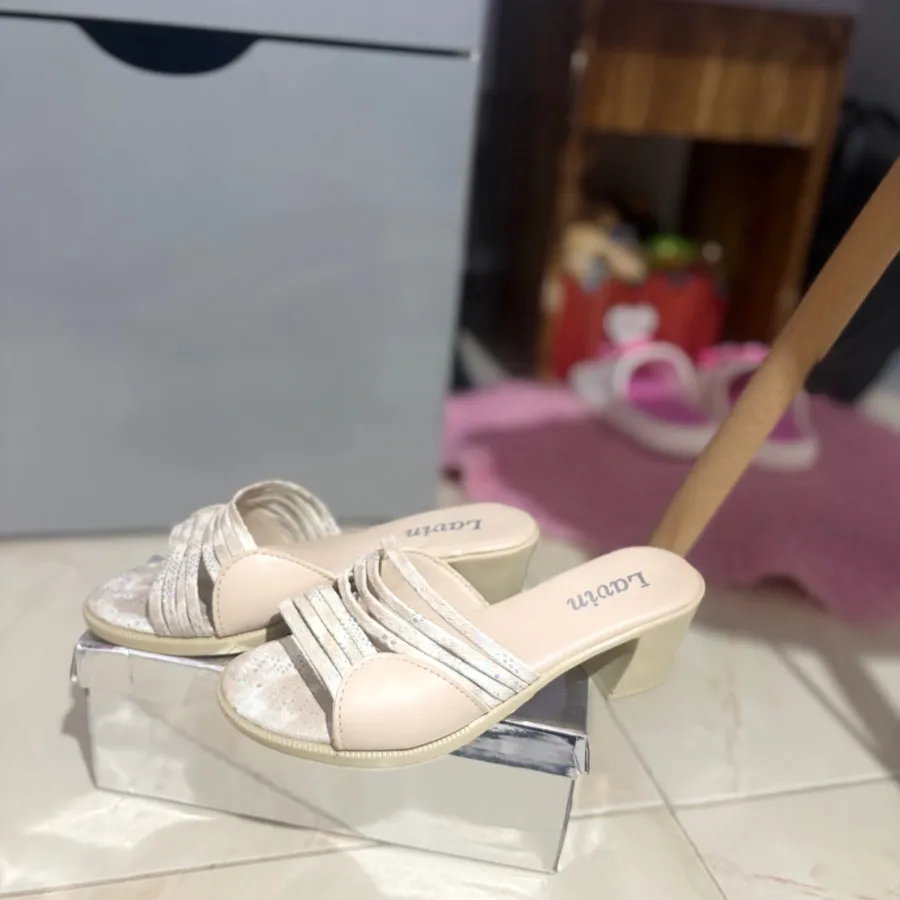 صندل رنگ نود