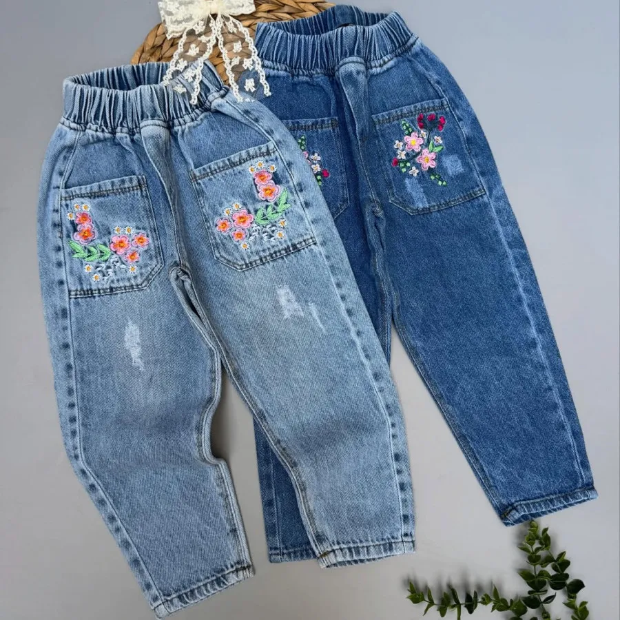 شلوار جین مام بچگانه