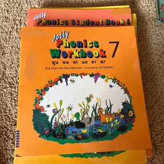 کتاب جولی فونیکس