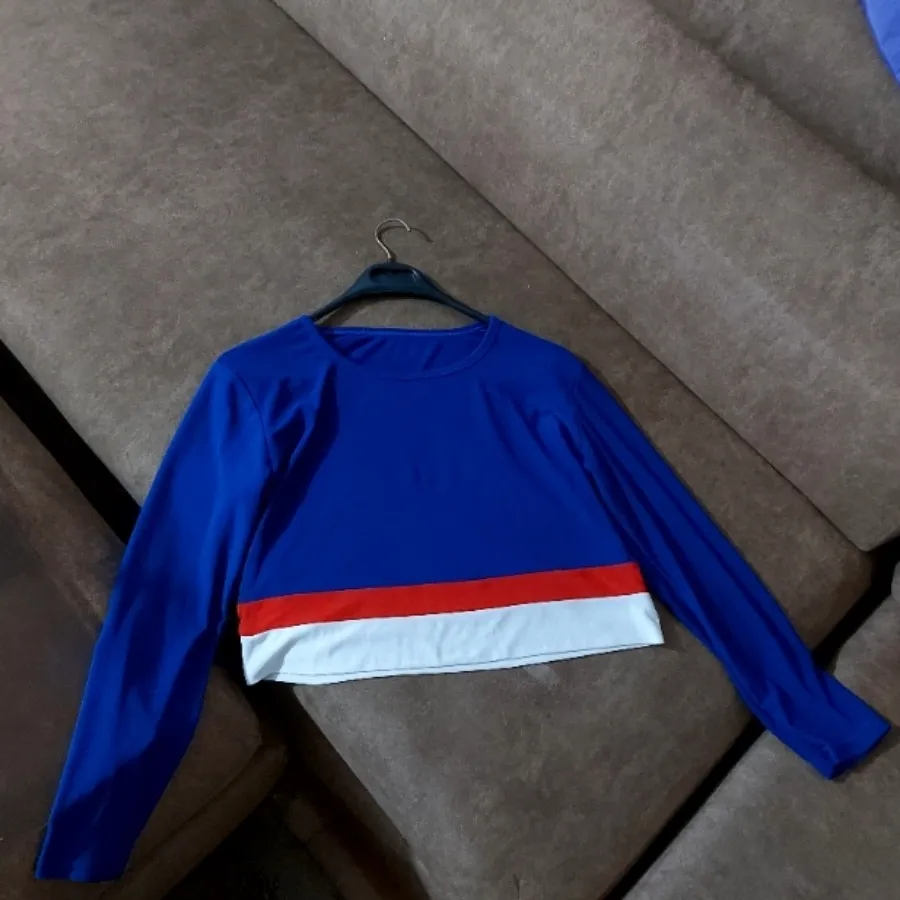 کراپ نیم تنه