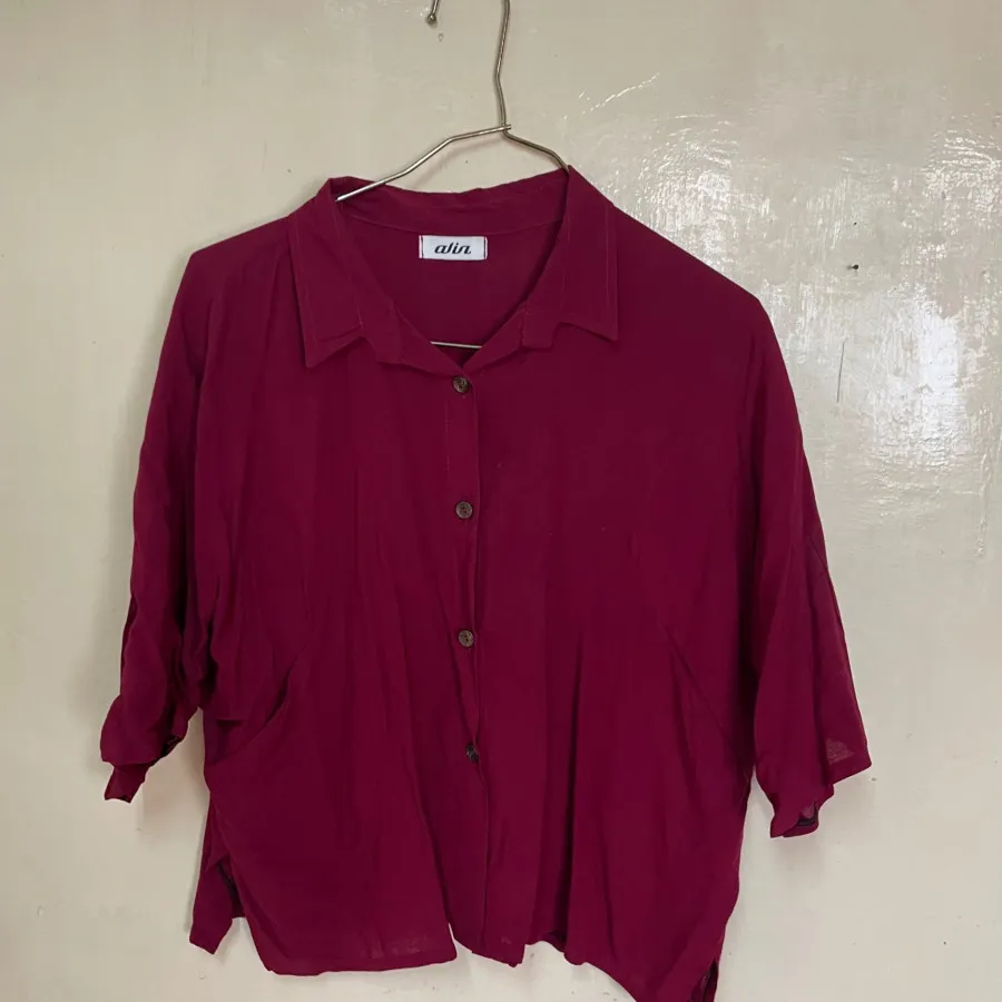 شومیز زرشکی