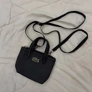 کیف کوچولوی لاگوست