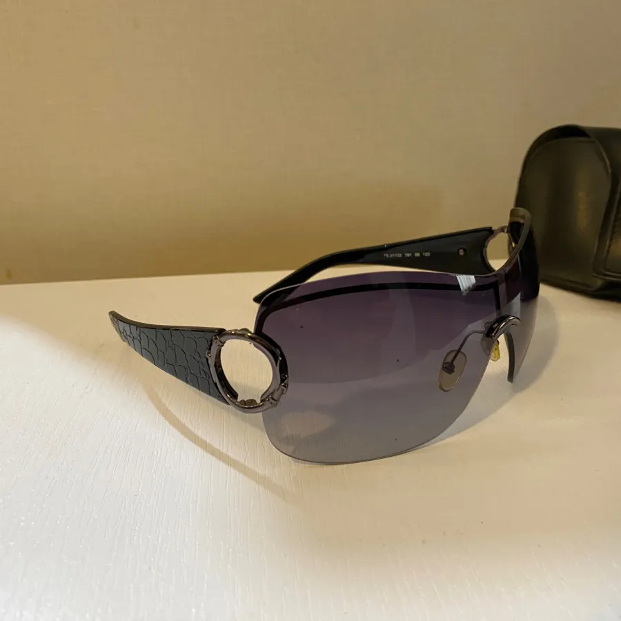 عینک تروساردی