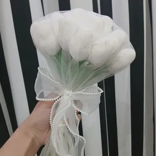 دسته گل عروس مصنوعی