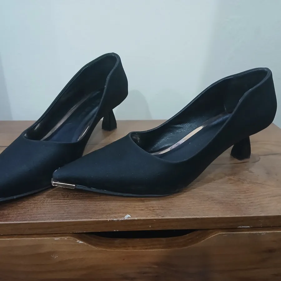 کفش زنانه پاشنه دار