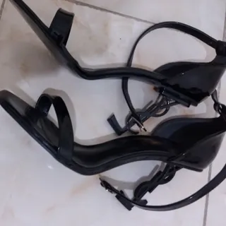 کفش وای اس ال