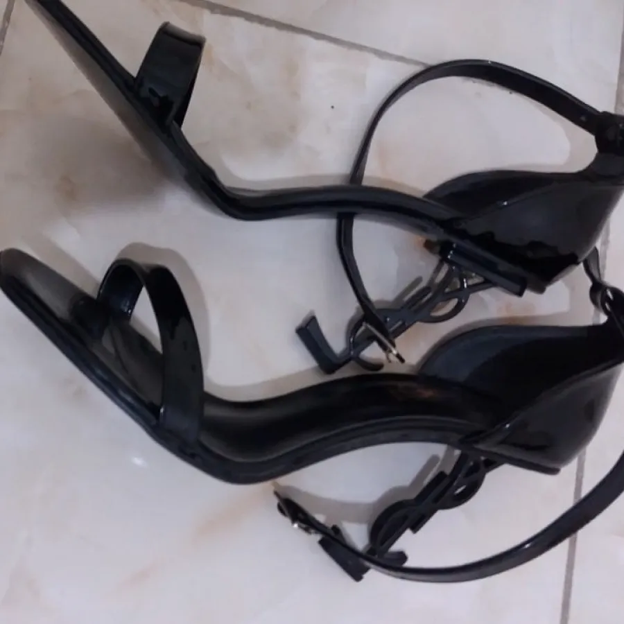 کفش وای اس ال