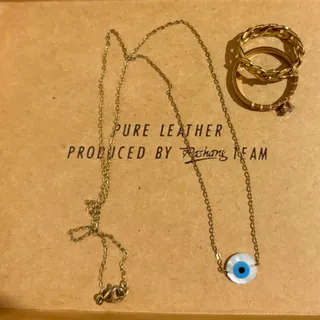 گردنبند چشم