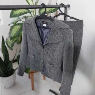 ست کت و دامن