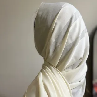 تعدادی شال نو و در حد نو