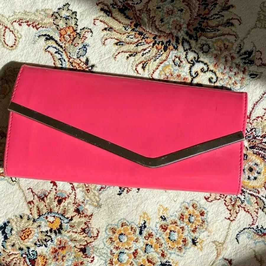 کیف مجلسی صورتی