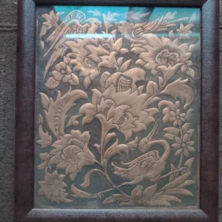 قاب قلم زنی شده