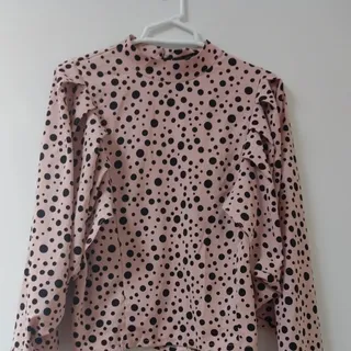 شومیز خال خالی