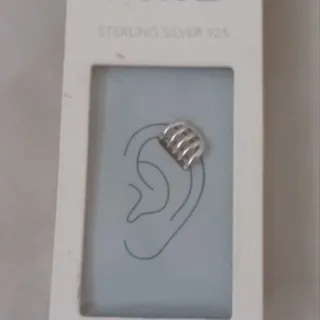 پیرسینگ نقره گوش