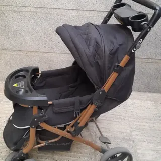 کالسکه و صندلی ماشین کودک