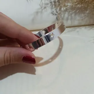 دستبند جذاب و زیبا