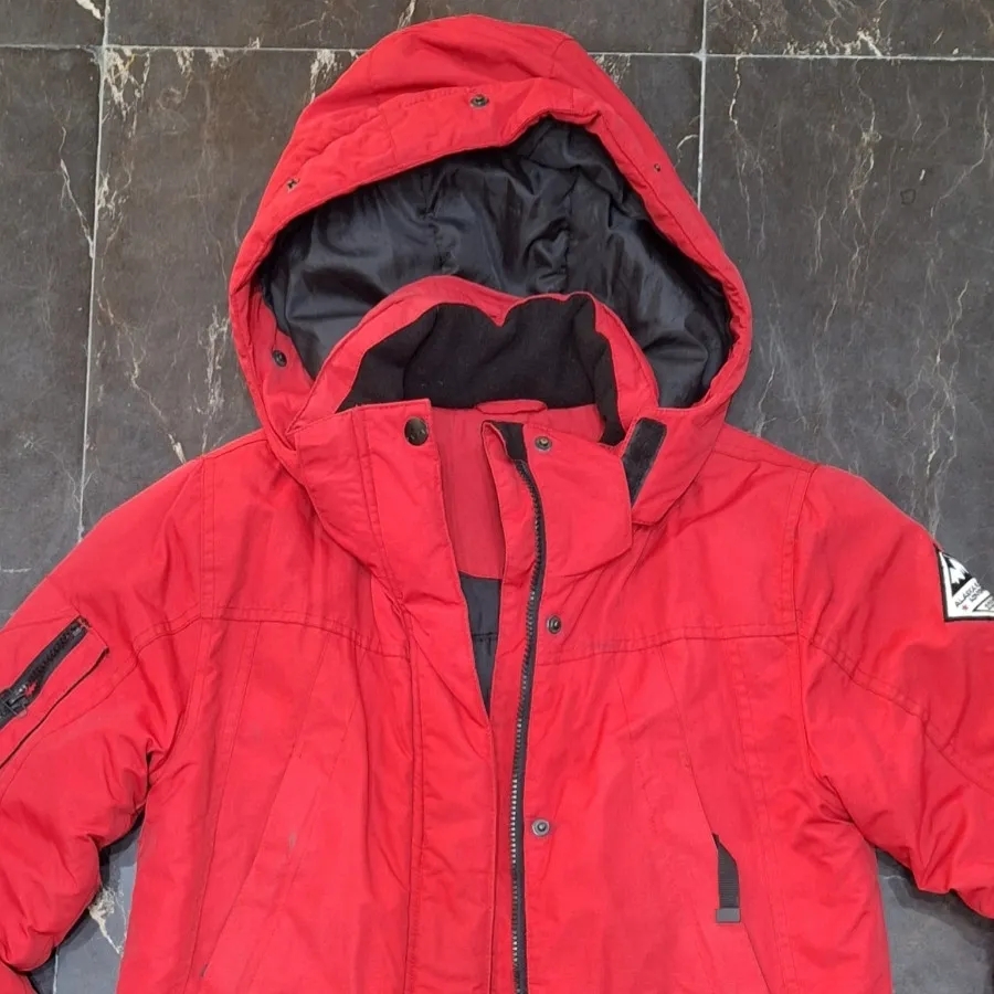 کاپشن قرمز اورجینال