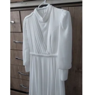 لباس عقد و عروسی