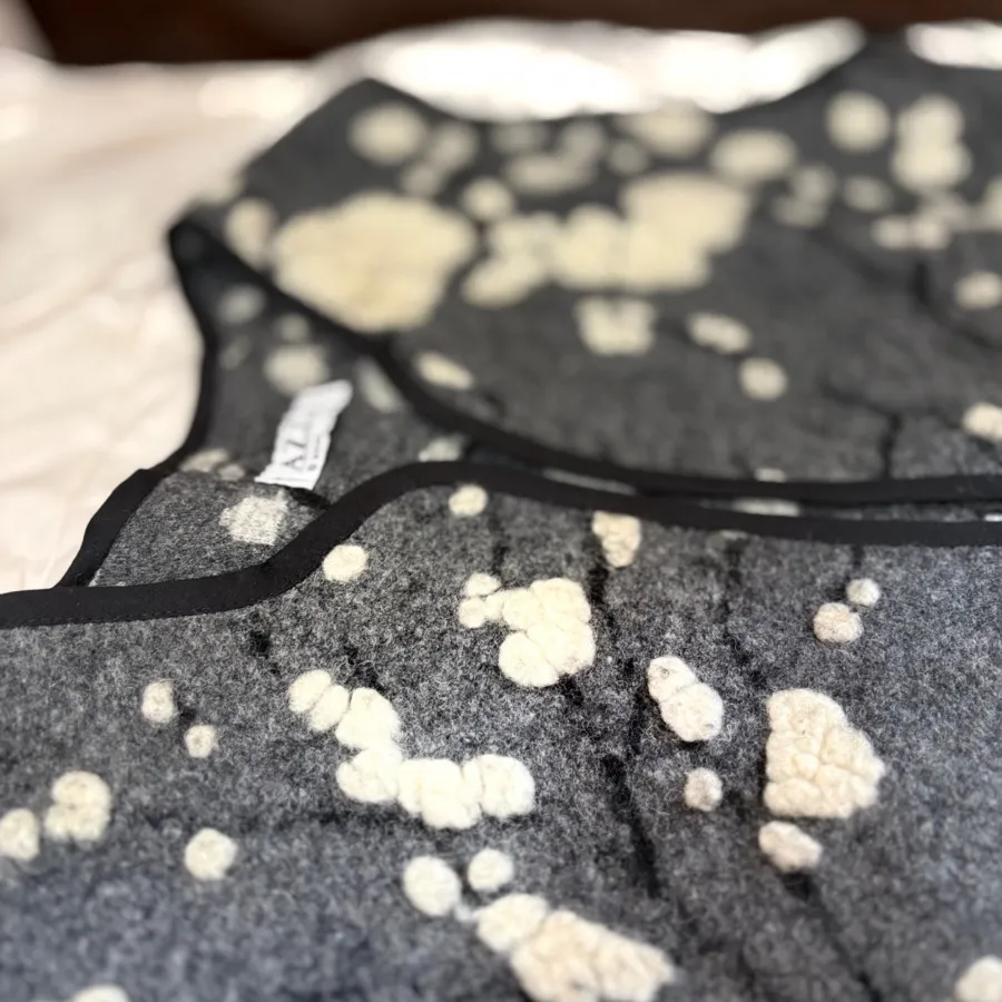 وست مشکی خاکستری پشمی