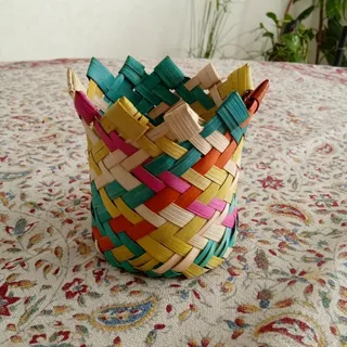 گلدان حصیری