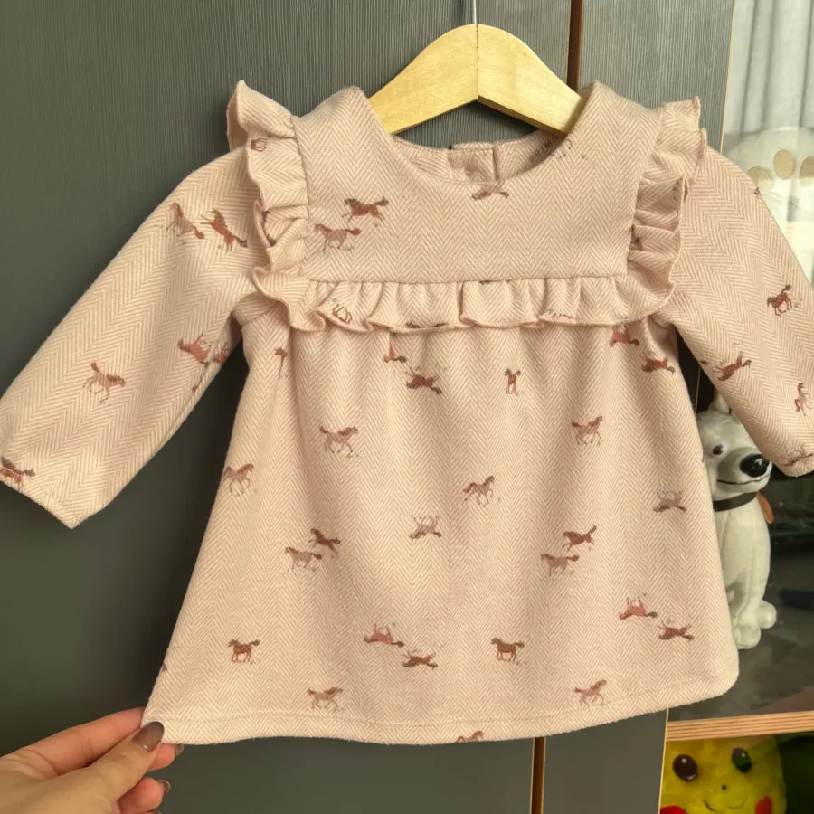 پیراهن دخترانه