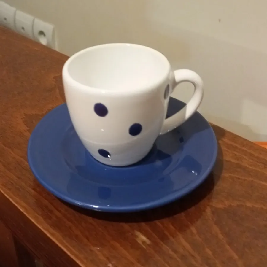 فنجان و زیر فنجانی آلمانی