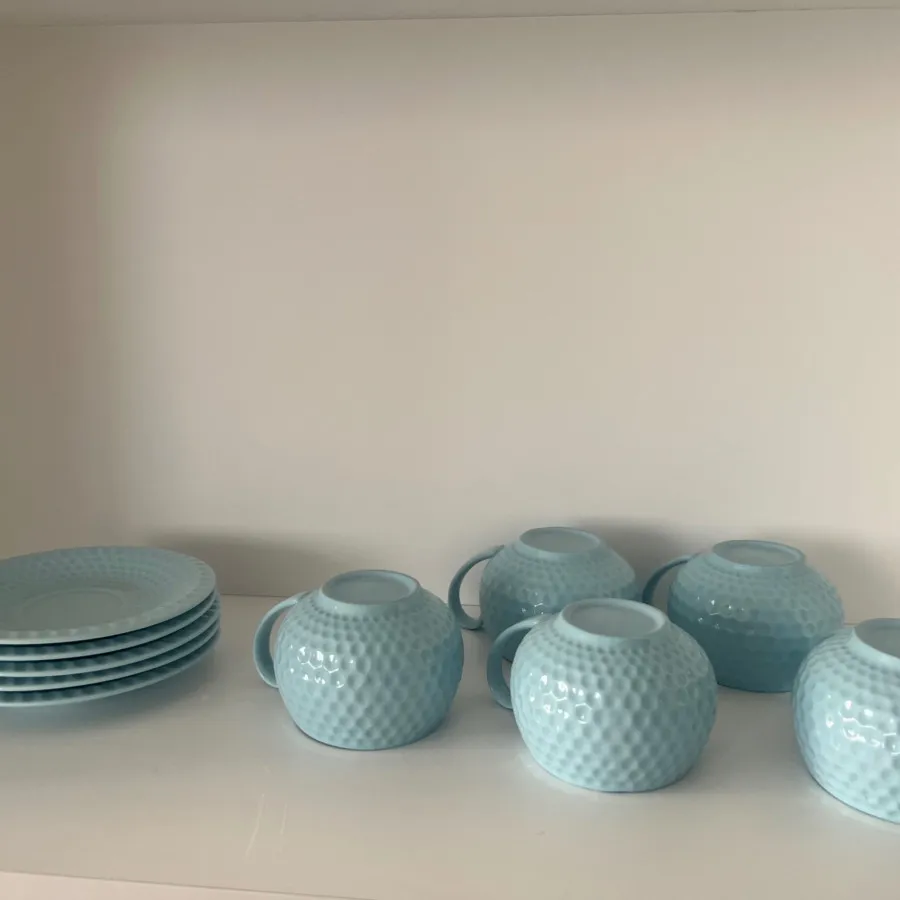 فنجان و نعلبکی