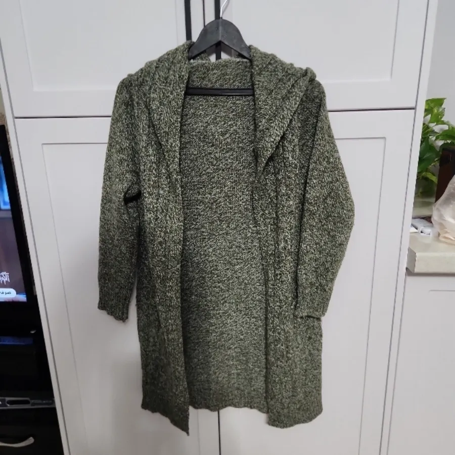 بافت سبز جیب دار و کلاه