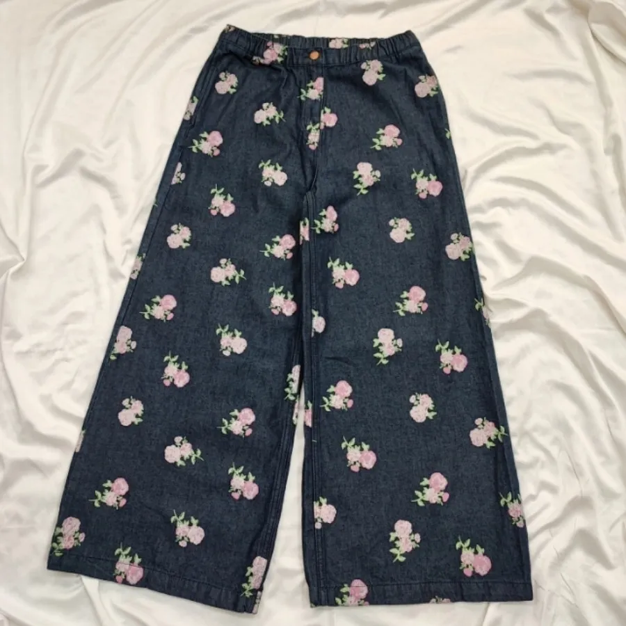 شلوار جین سرمه ای