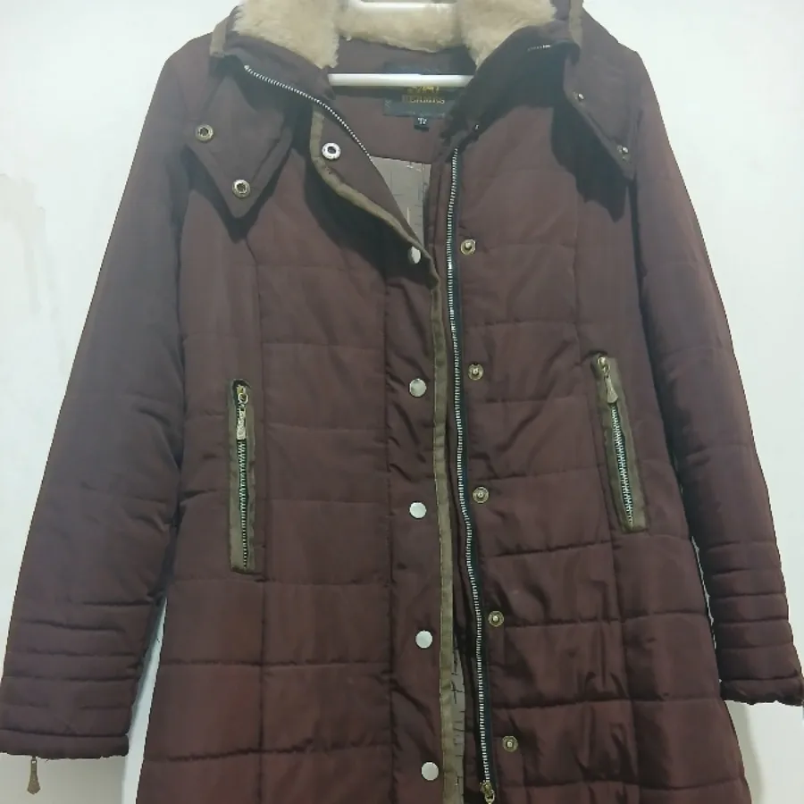 کاپشن زرشکی