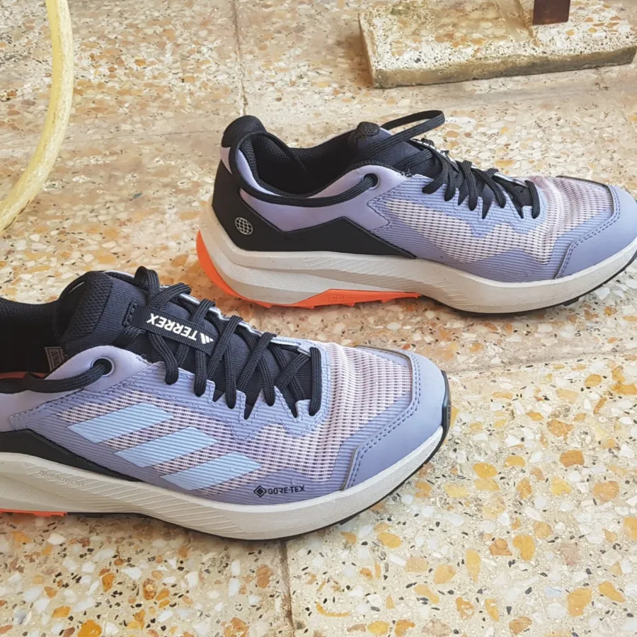 کتونی ادیداس اصل