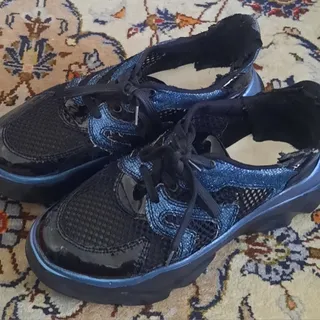 کفش کتونی زنانه