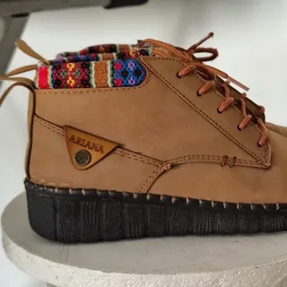 نیم بوت سایز 37