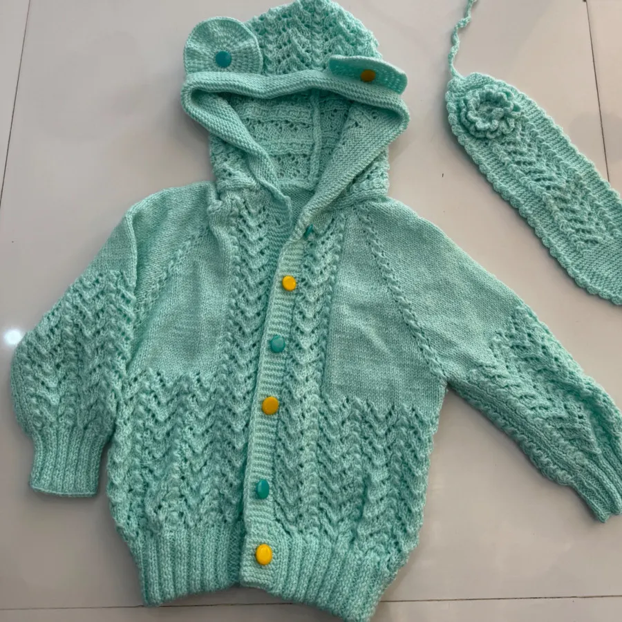 سویشرت کلاه دار