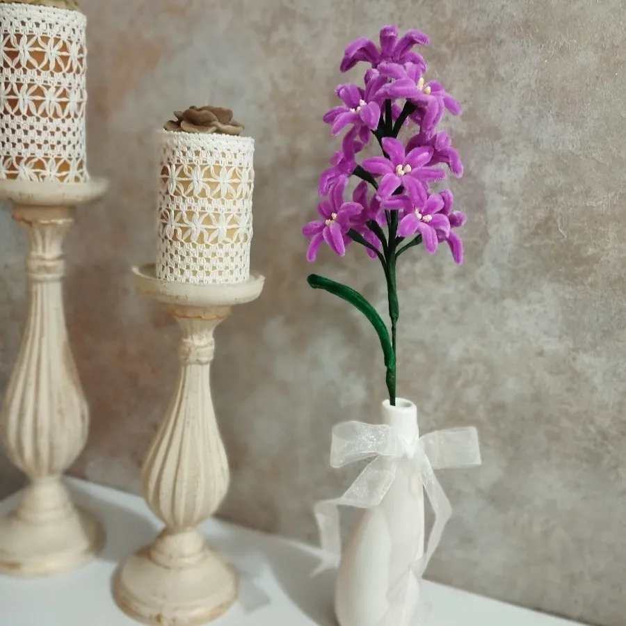 شاخه گل سنبل