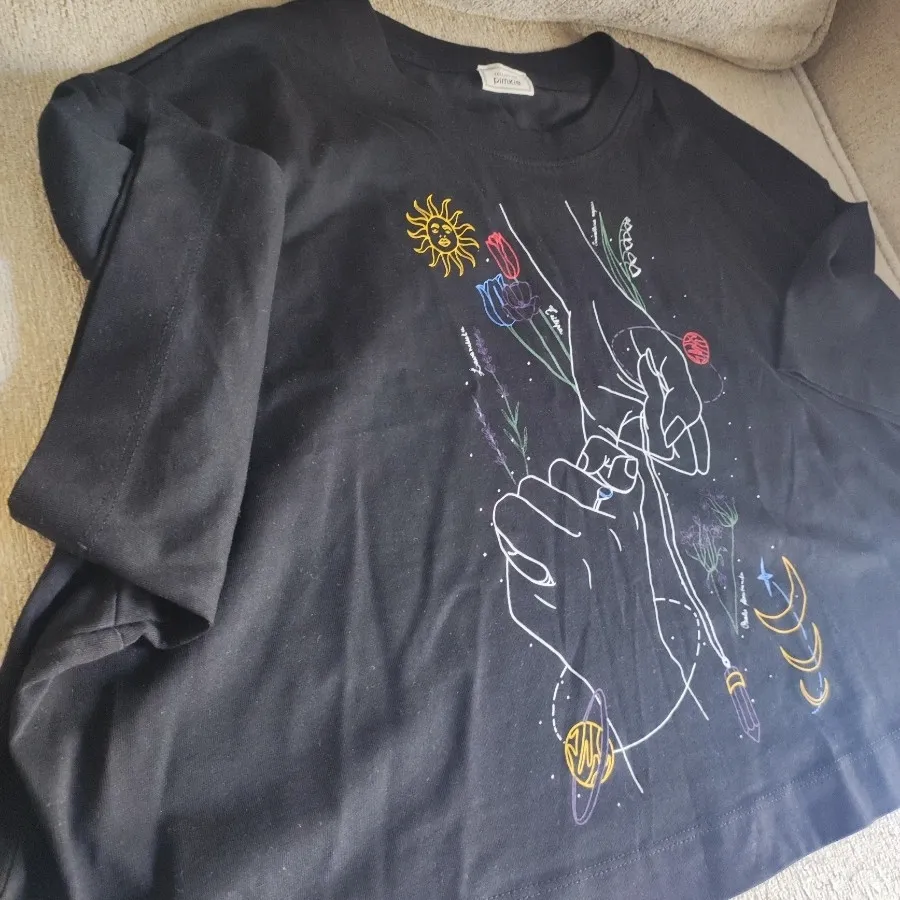 تی شرت نیم تنه