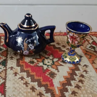 قوری سرمه‌ای