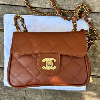 کیف دوشی چرم قهوه‌ای