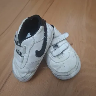 پاپوش نوزادی