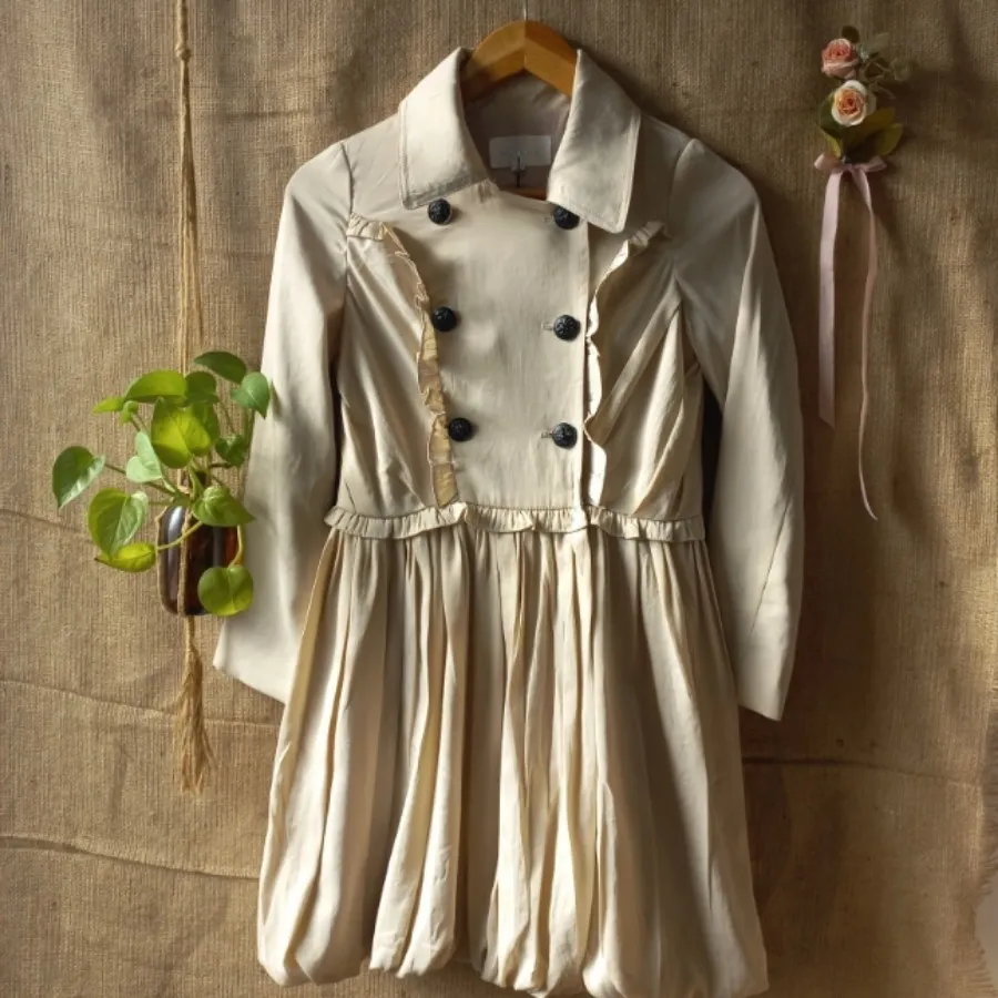 مانتو عروسکی